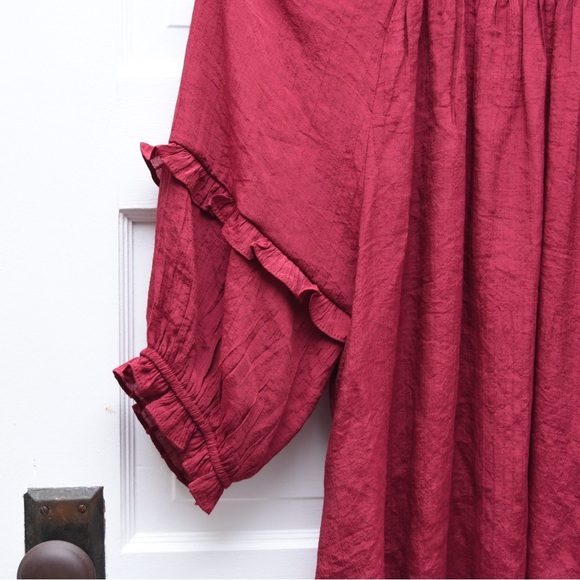 Nanette Lepore women’s red blouse with ruffle detail on sleeve size L - Picture 4 of 8